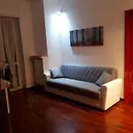 Valassina Milano Apartment